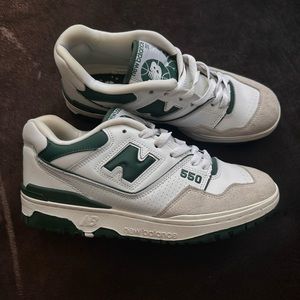 New Balance 550
